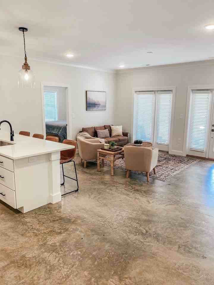 Avery Lane - 140-B #140B - Photo 5 of 11