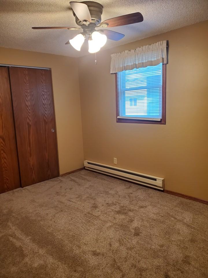 1229 1st Ave Se #1229 - Photo 7 of 10