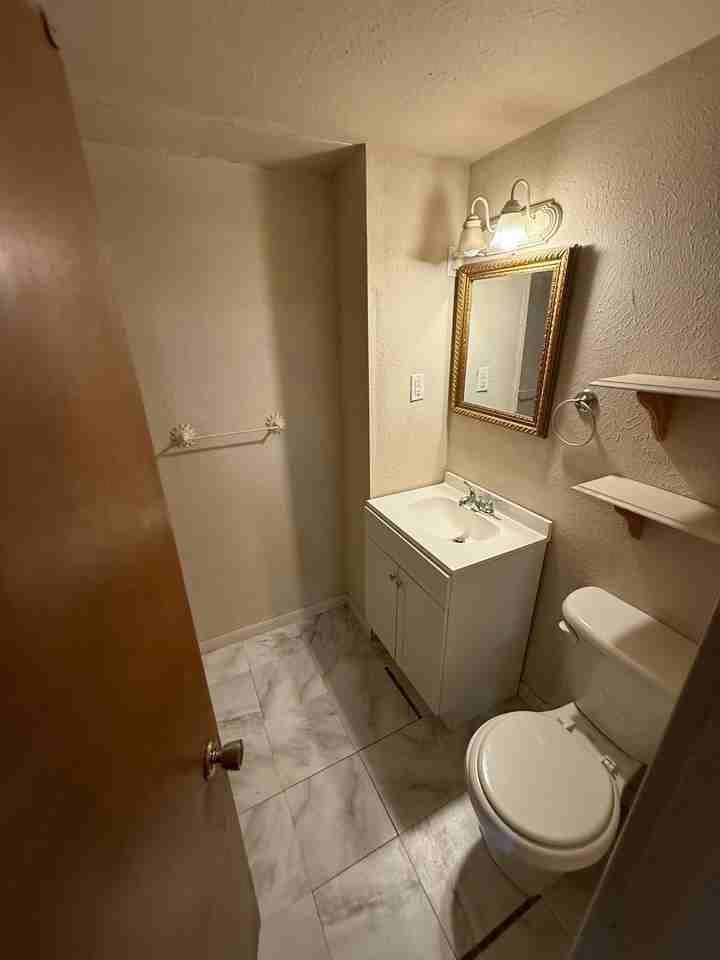 710 S Main St #2 - Photo 5 of 6
