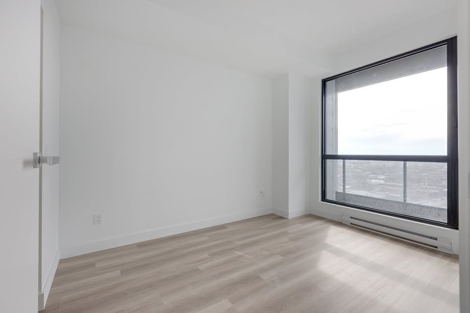 1001 Rue Lucien-L'Allier #613 - Photo 3 of 25