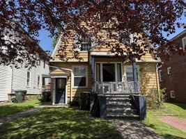 featured image of 408 Lafayette St #2