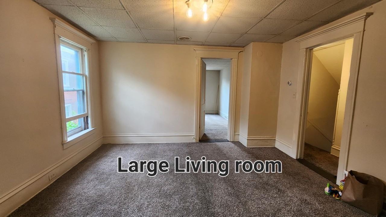 408 Lafayette St #2 - Photo 3 of 20