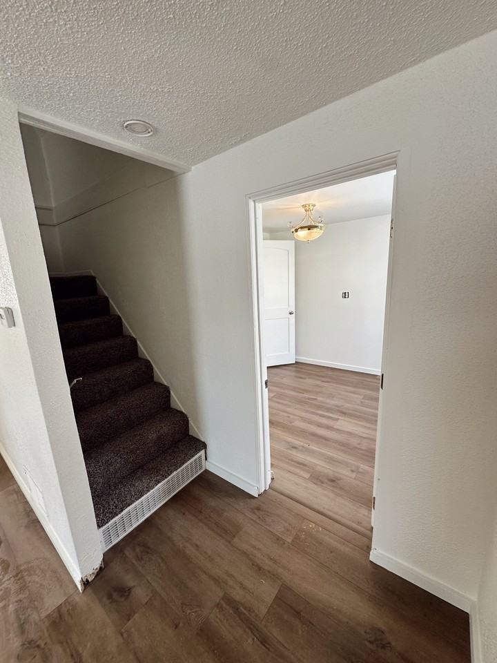 1408 10th St N #1 - Photo 5 of 17