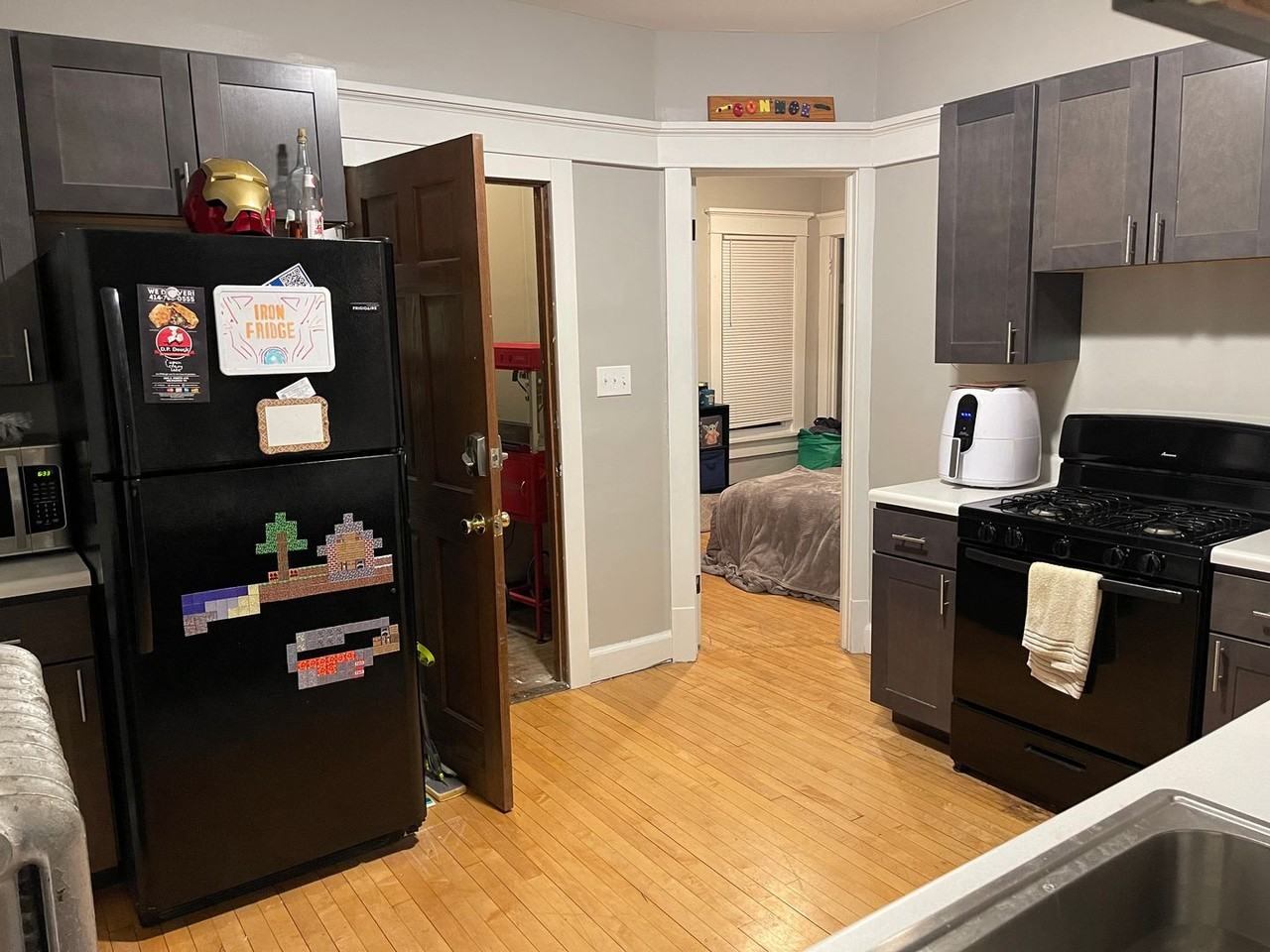 2927 N Murray Ave - Photo 2 of 9