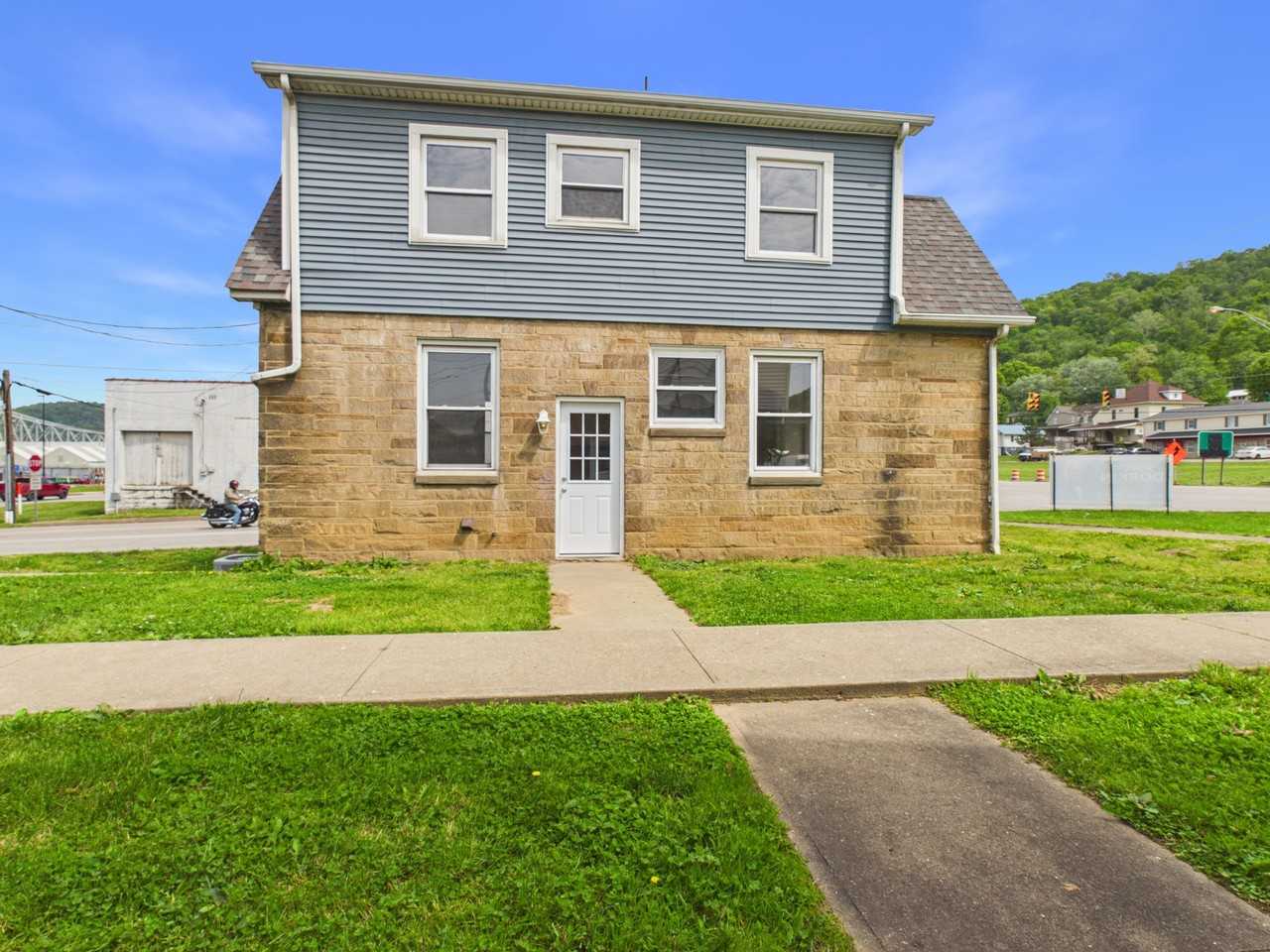 1036 3rd St #1 - Photo 2 of 29
