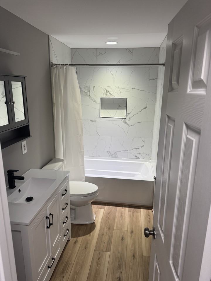 2818 Fordwood Dr #1 - Photo 3 of 5
