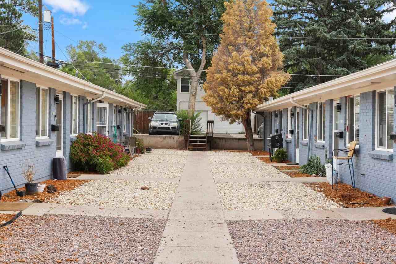 Leisure Apartments - Photo 5 of 49