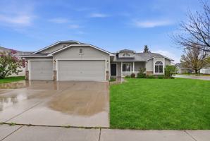 featured image of 2901 N Valam Ave