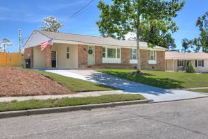 featured image of 3218 Winding Wood Pl #1