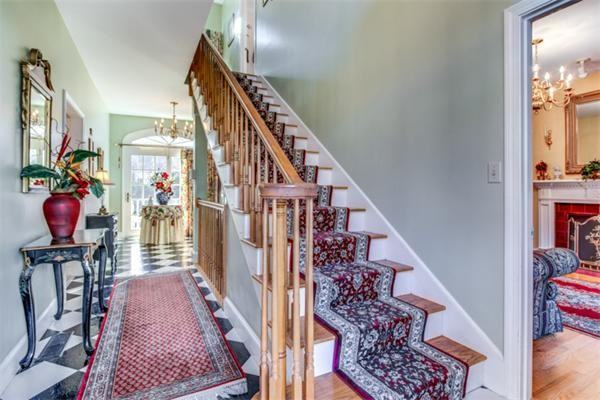 17 Webster St #1 - Photo 4 of 30