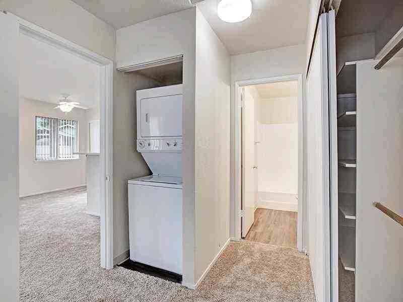 8007 Sunrise Blvd - Photo 5 of 20