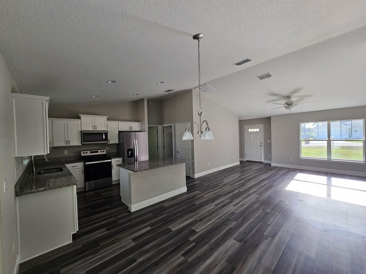 56 Pine Trace Ct #1 - Photo 4 of 12