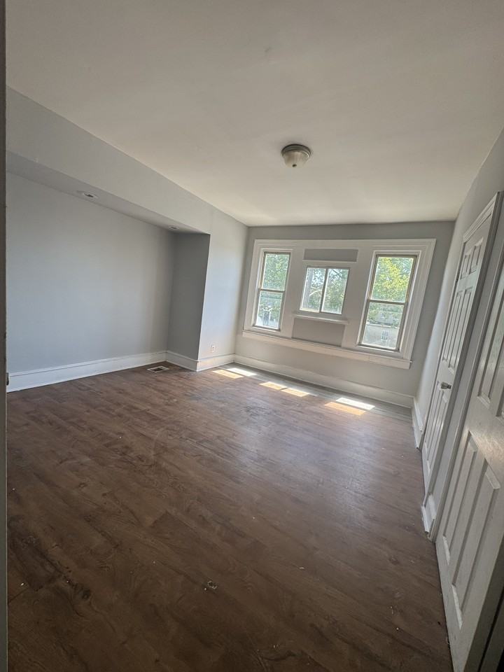5313 Willows Ave #1 - Photo 7 of 10