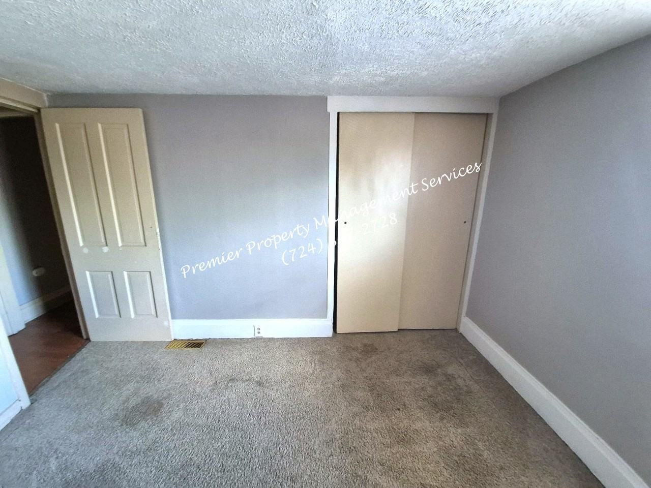 530 Jackson St - Photo 5 of 17