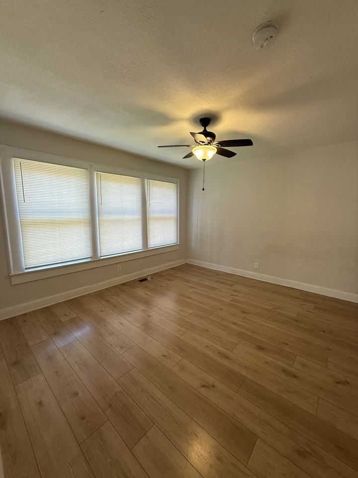 1417 Bessemer Rd #1 - Photo 5 of 7
