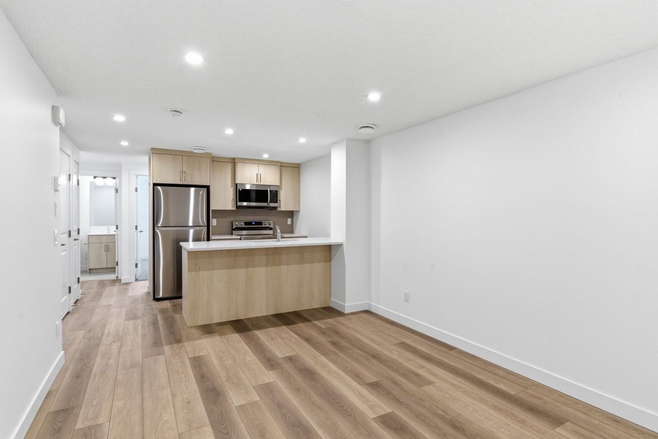 181 Setonstone Green Se #B - Photo 4 of 22