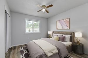 featured image of 901 E 17th St
