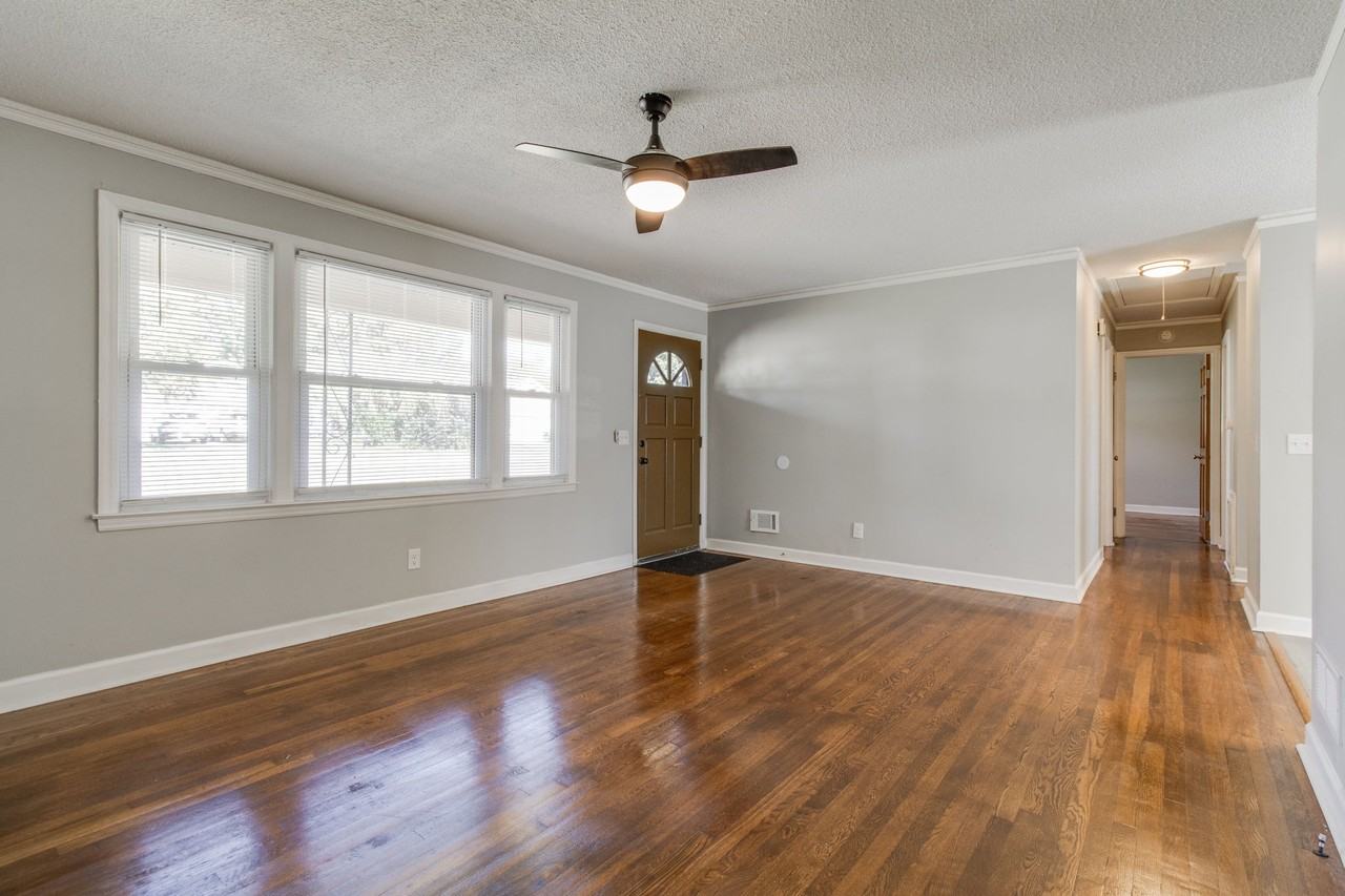 7712 Burdell Dr #1 - Photo 6 of 38