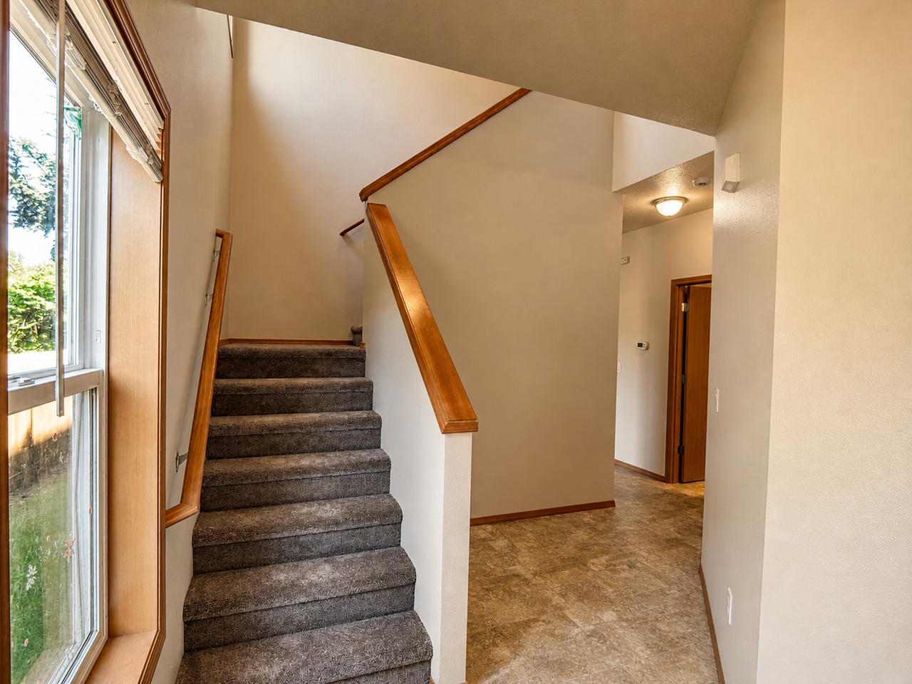 4825 Ne 124th Ct - Photo 2 of 23