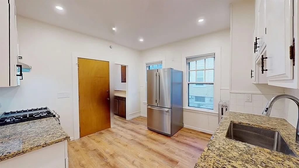 147 Langdon Ave #1 - Photo 4 of 20