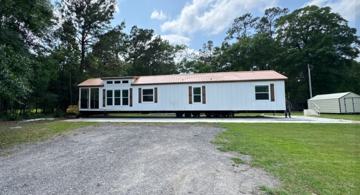 featured image of 9440 Hickory St #1