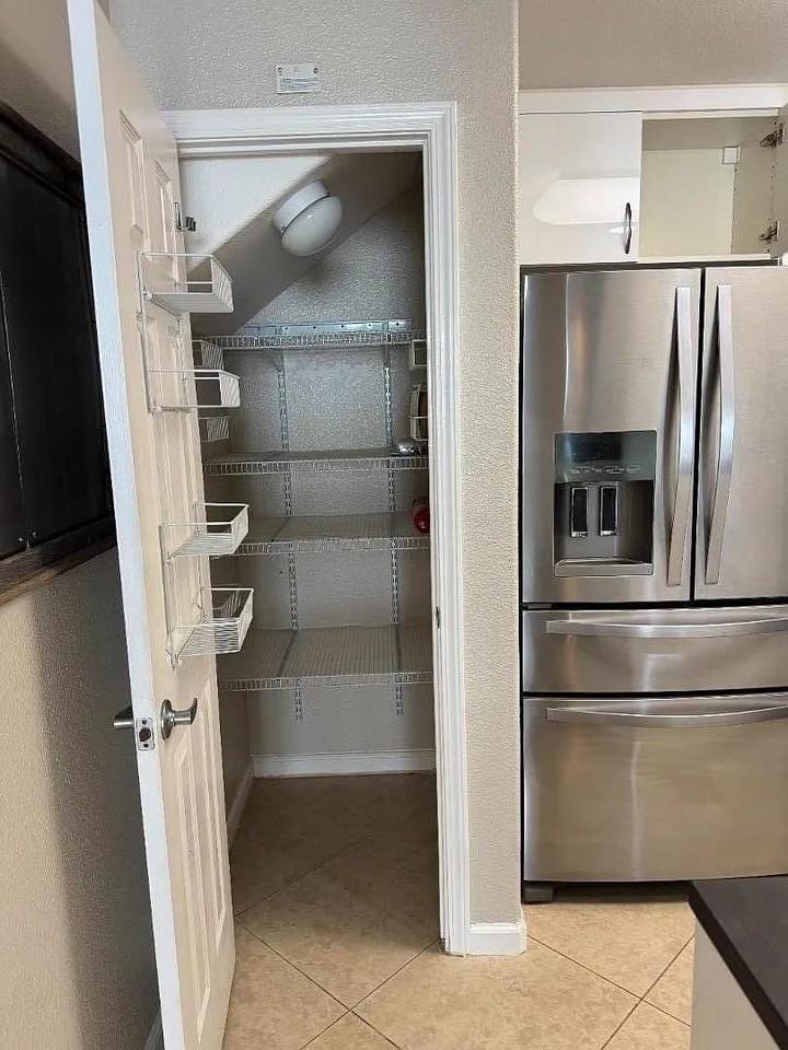 356 Everson Dr #1 - Photo 2 of 16