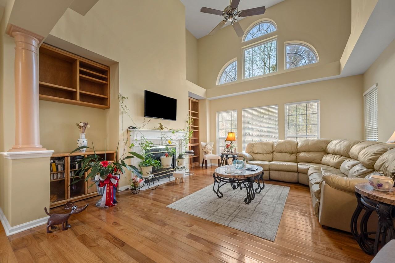 308 Stone Heath Ct #1 - Photo 7 of 43