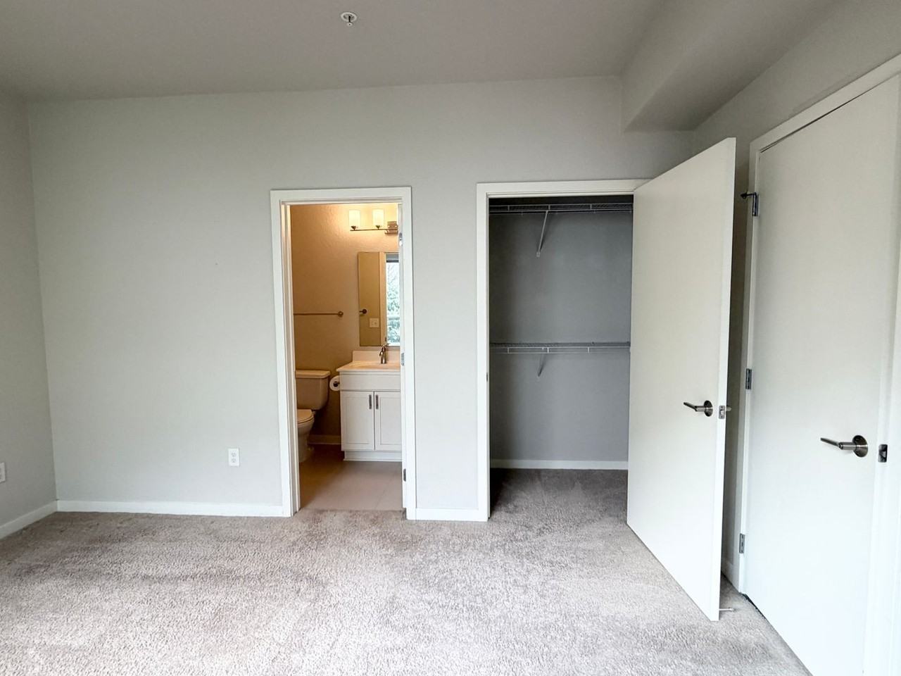 The Curtis - Photo 7 of 23