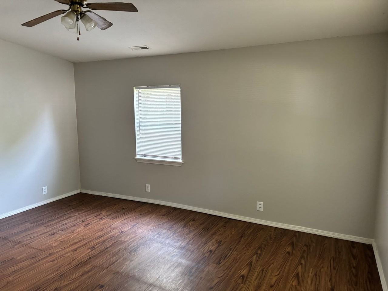 101 N Main St PO BOX 24 - Photo 2 of 16