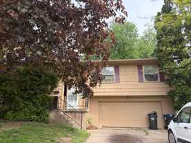 3062 Muscatine Ave - Photo 1 of 1