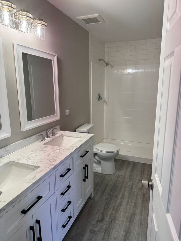 1725 W Chrysler Dr - Photo 3 of 11