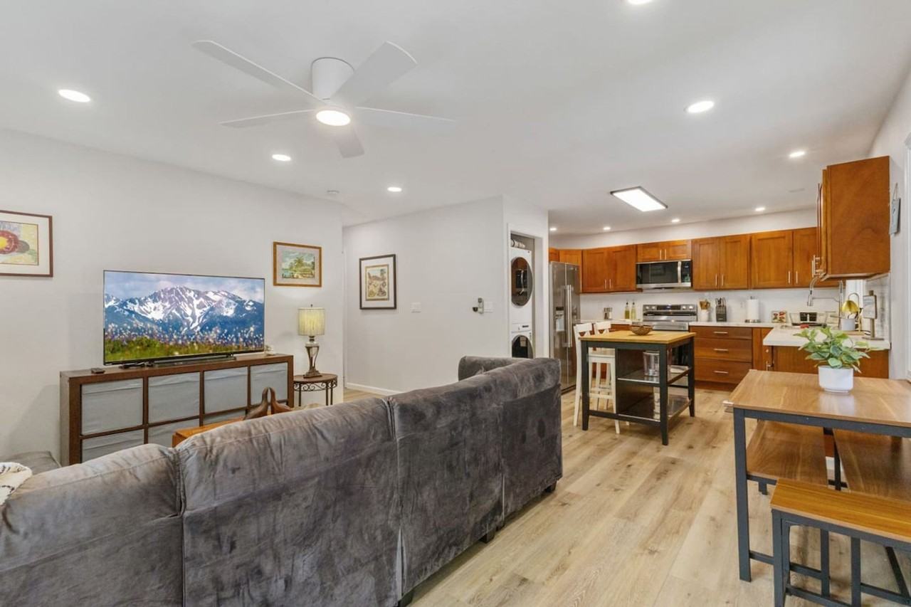 930 Maunawili Cir - Photo 2 of 21