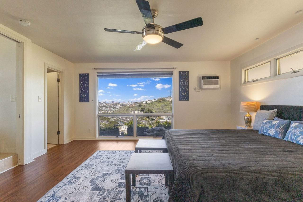 1548 Halekoa Dr - Photo 6 of 29