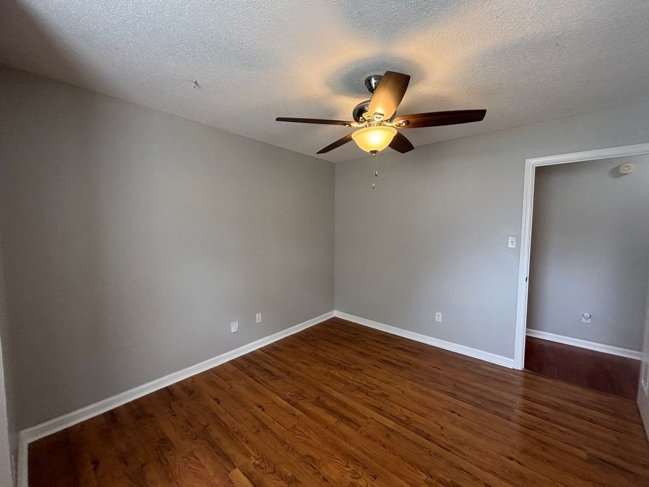 2573 Laurelcrest Dr - Photo 6 of 25