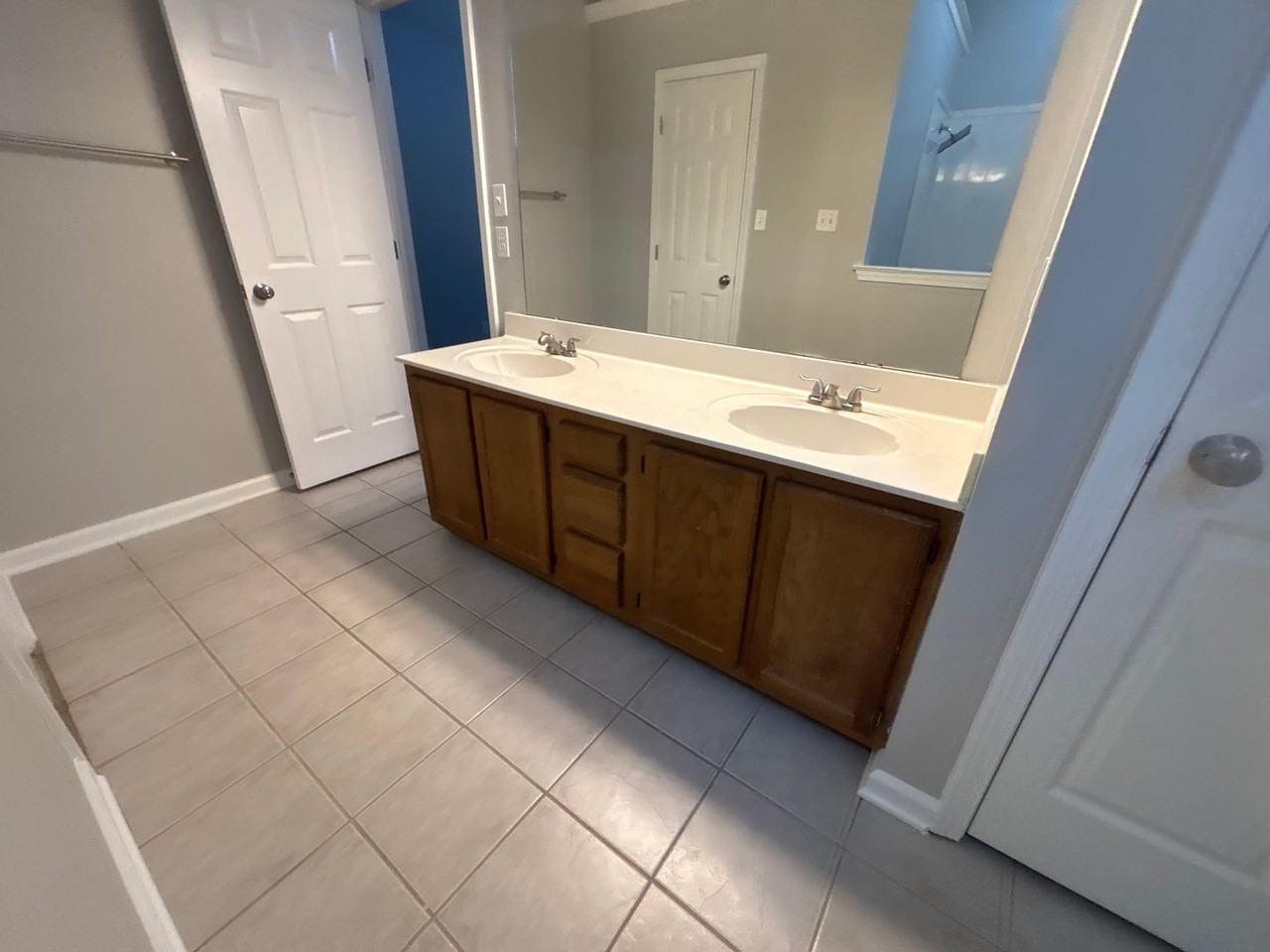 2573 Laurelcrest Dr - Photo 7 of 25