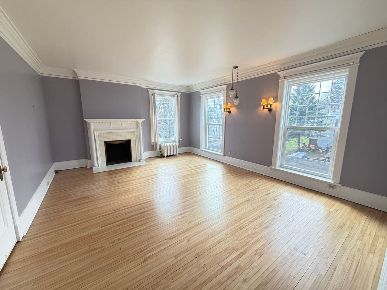 2307 E Superior St #2 - Photo 5 of 32