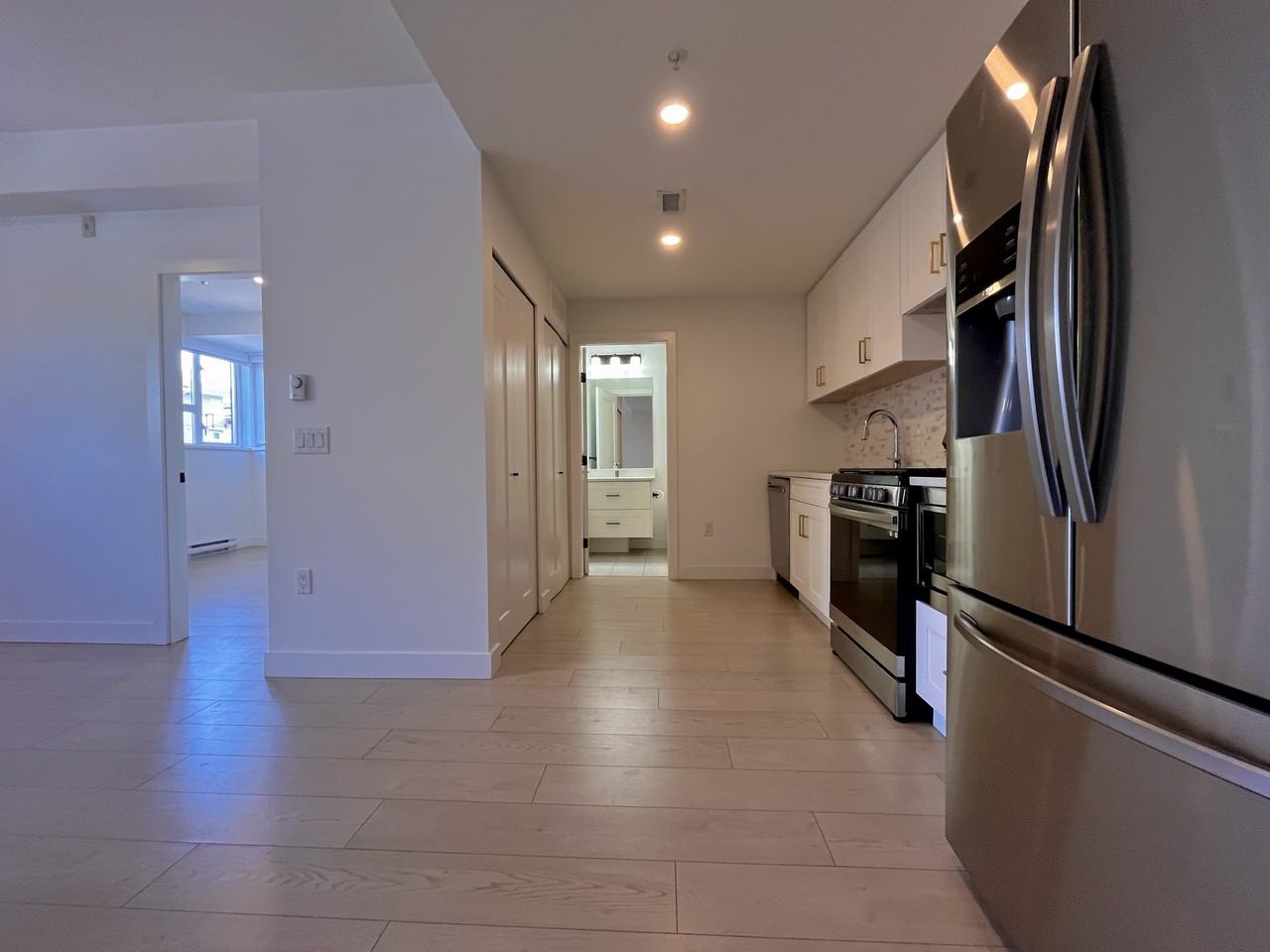 19945 Brydon Crescent #220 - Photo 4 of 9