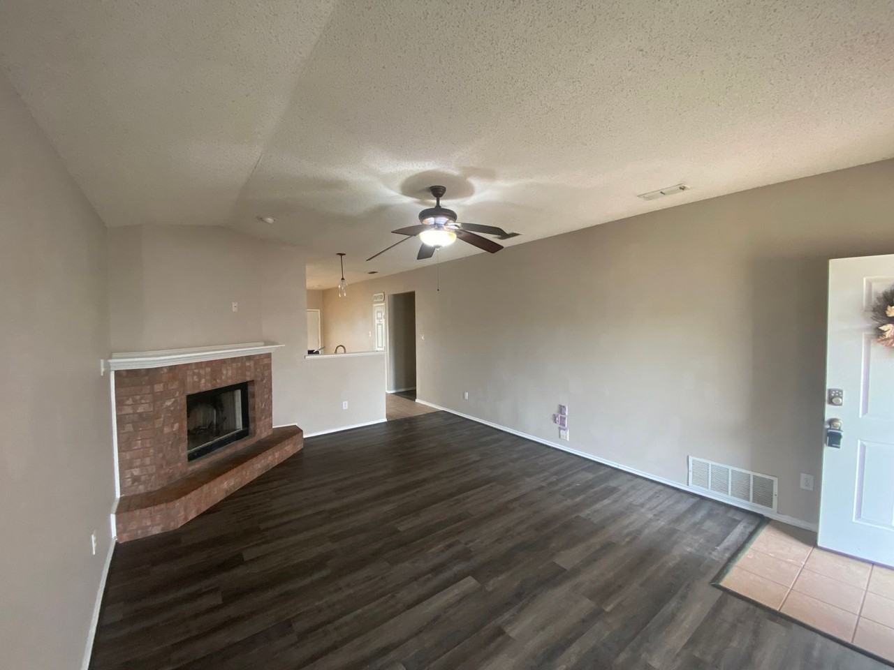 6553 89th St - Photo 4 of 22