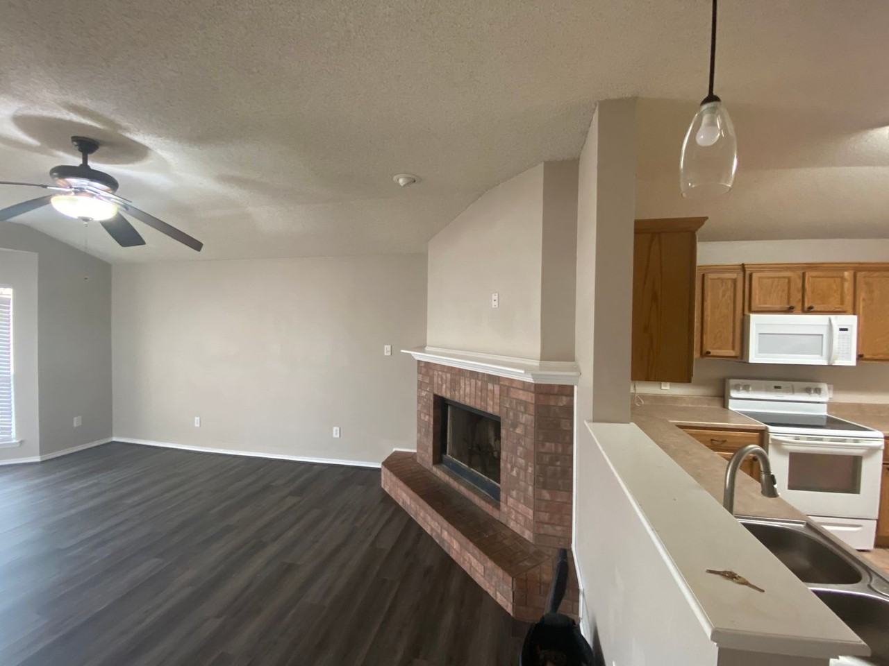 6553 89th St - Photo 5 of 22