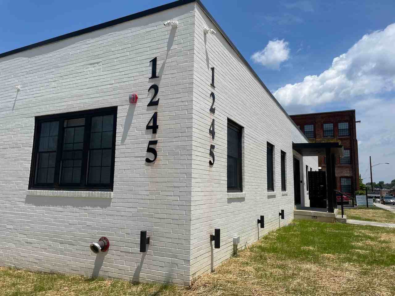 1245 West Princess Street York, PA 17404*** Princess Street Flats*** - Photo 4 of 39