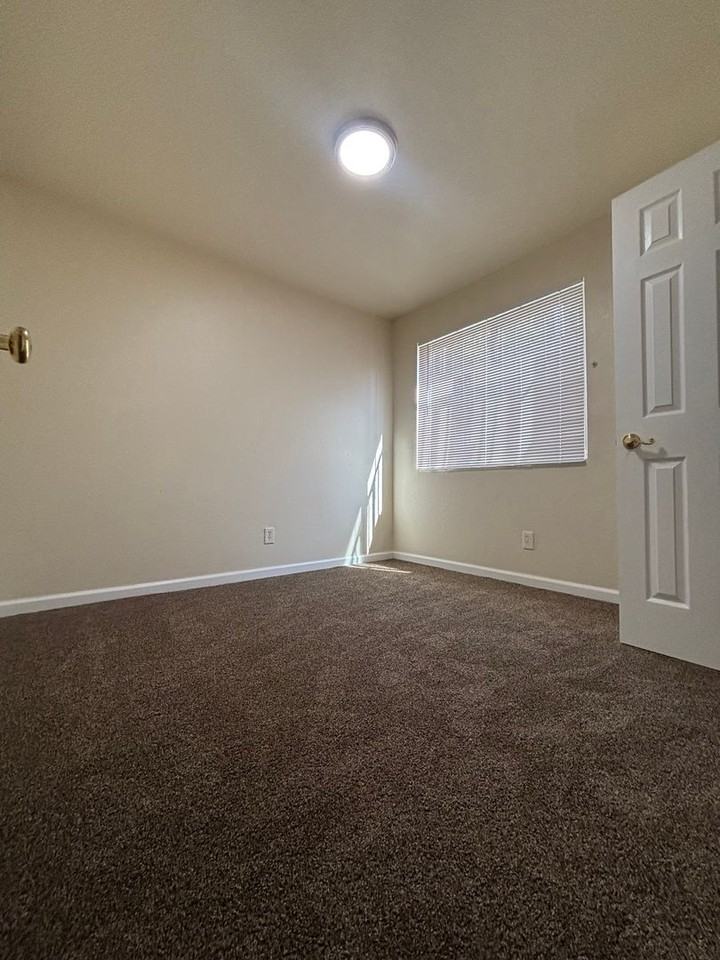 635 Chama - Photo 2 of 11