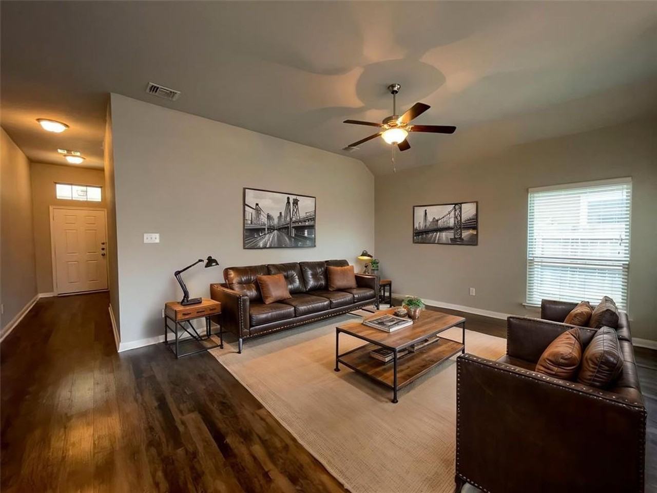 8113 Northgate Loop - Photo 2 of 34