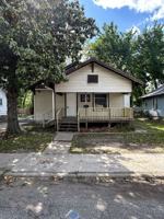 featured image of 20 4th Street Cir