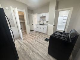 featured image of 338 W Reservoir Ave