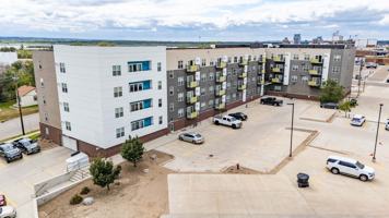 featured image of 301 2nd St E