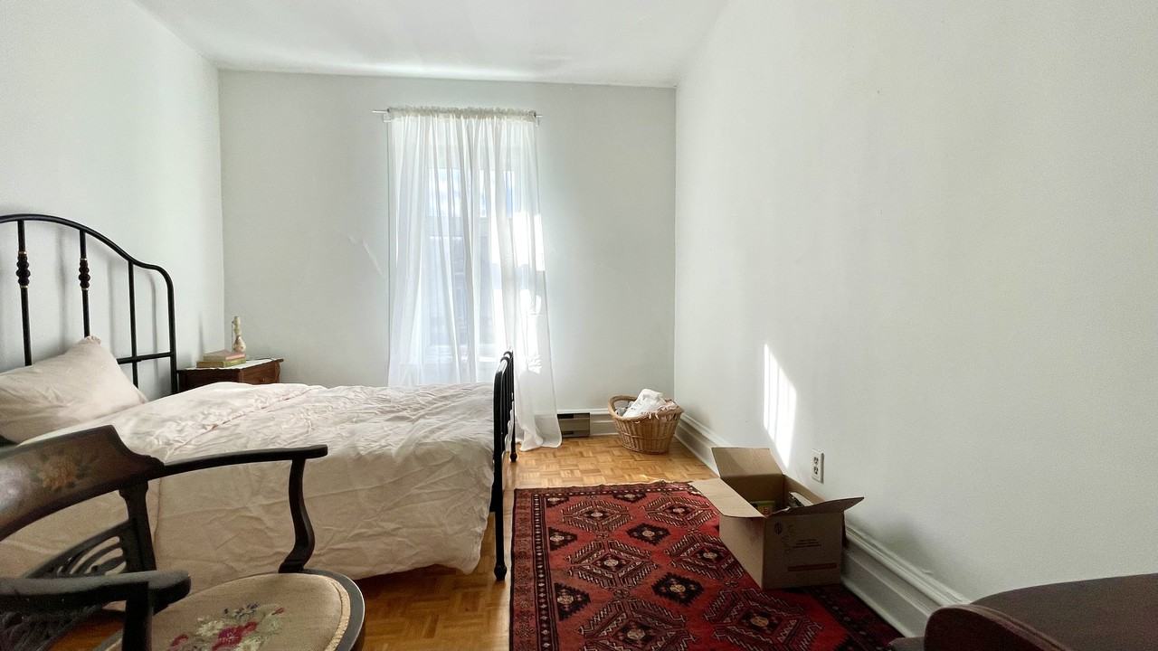 2512 Rue Coursol - Photo 6 of 10