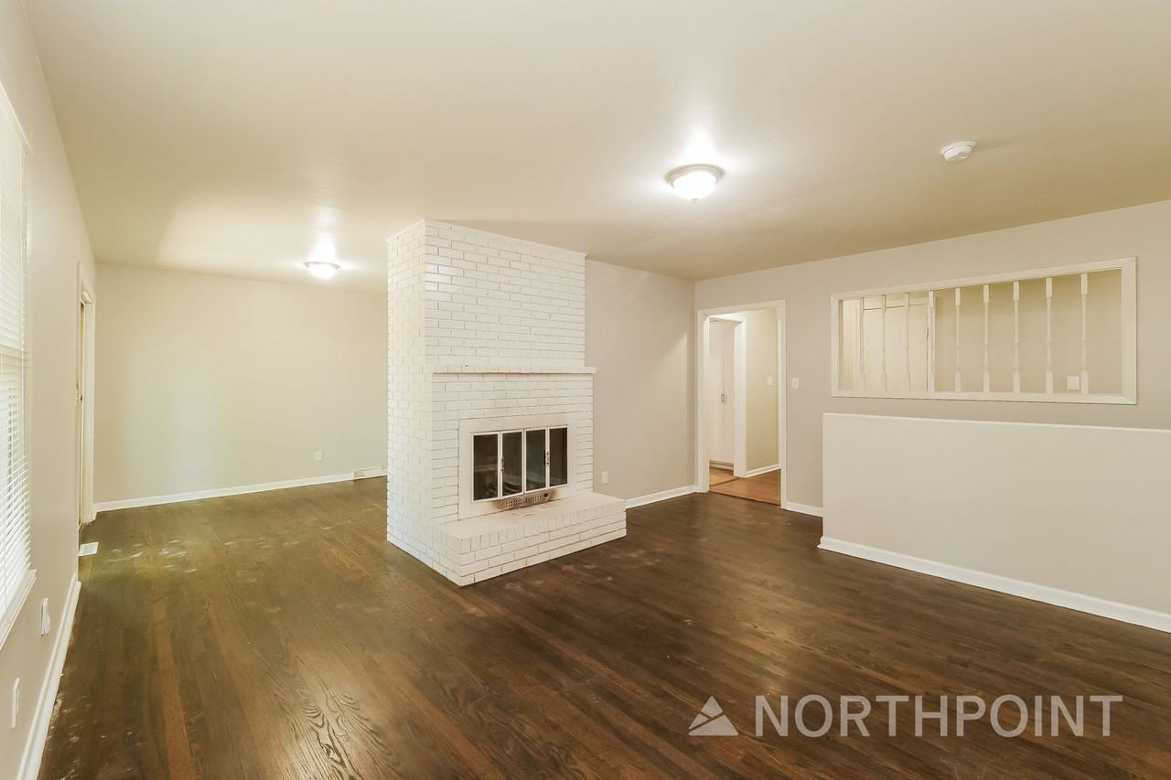 808 N Piute Ave - Photo 2 of 16