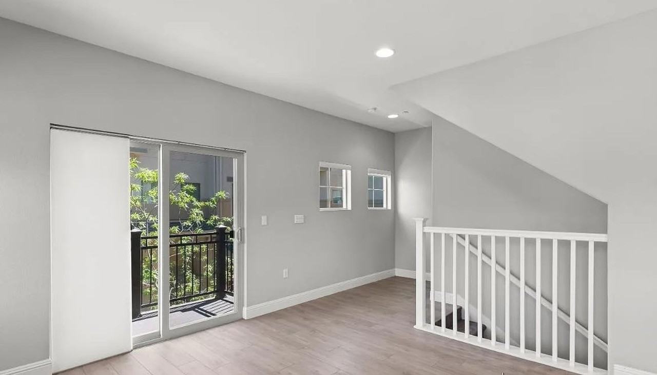 1256 Detroit Ave - Photo 6 of 20