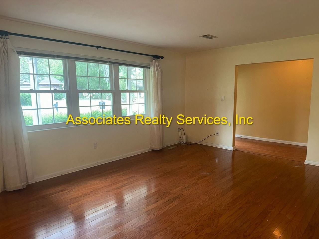4521 Nw 20th Pl - Photo 7 of 42