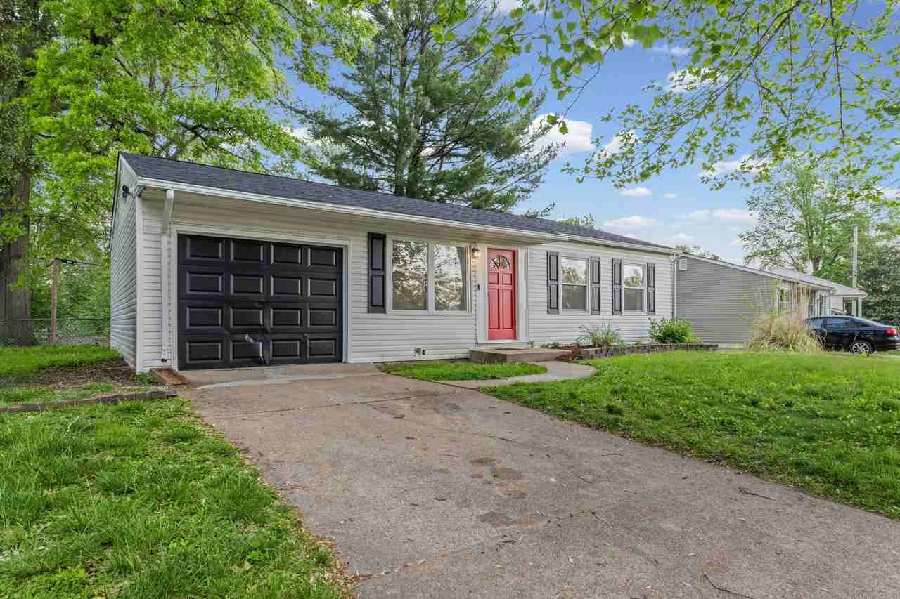 1321 Dominica Dr - Photo 2 of 26